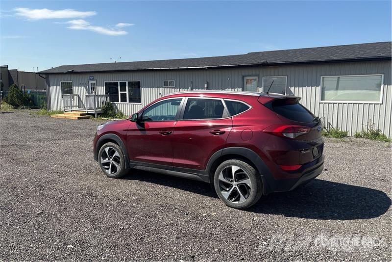 Hyundai Tucson Cars