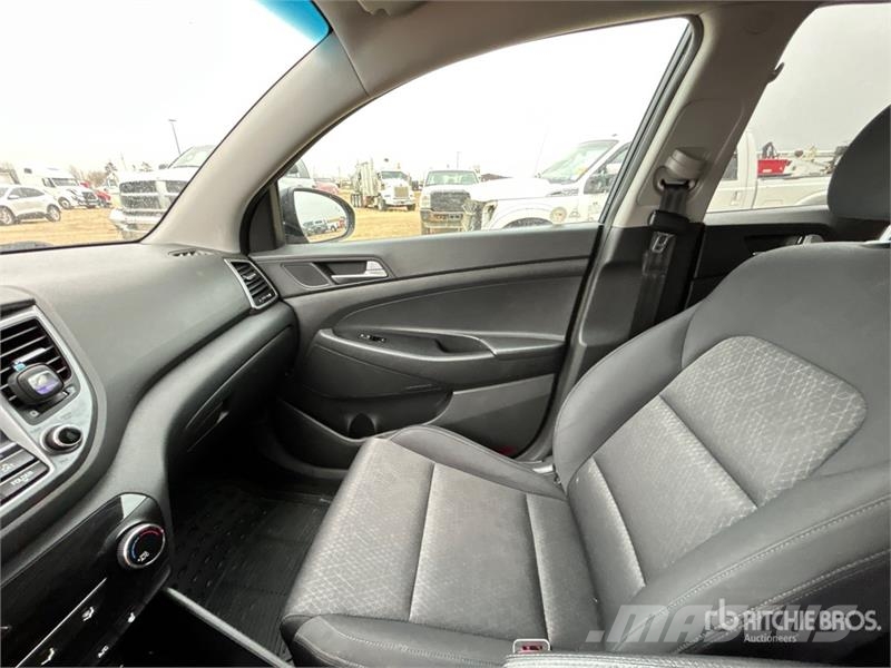Hyundai Tucson Kistehergépjárművek