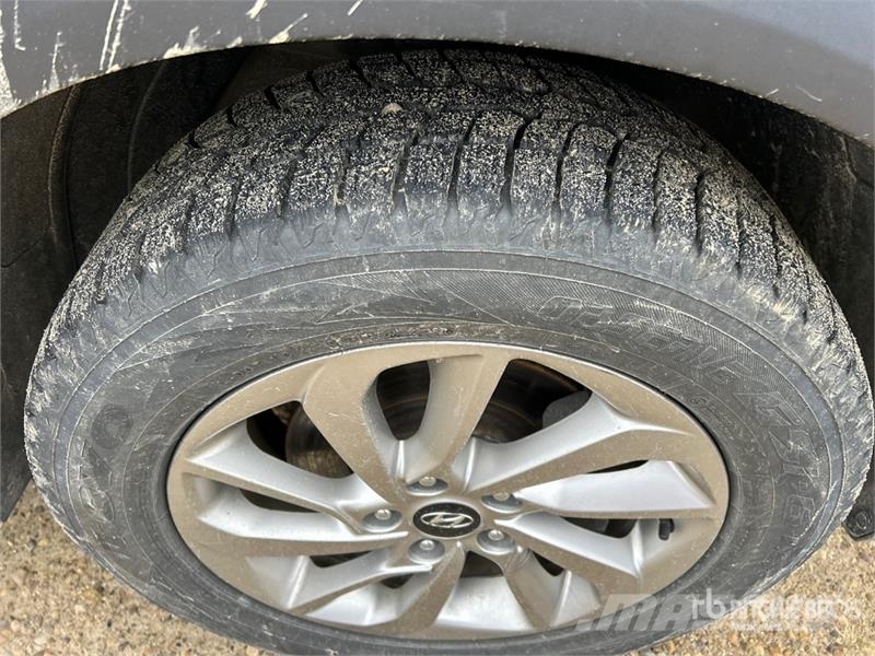 Hyundai Tucson Kistehergépjárművek
