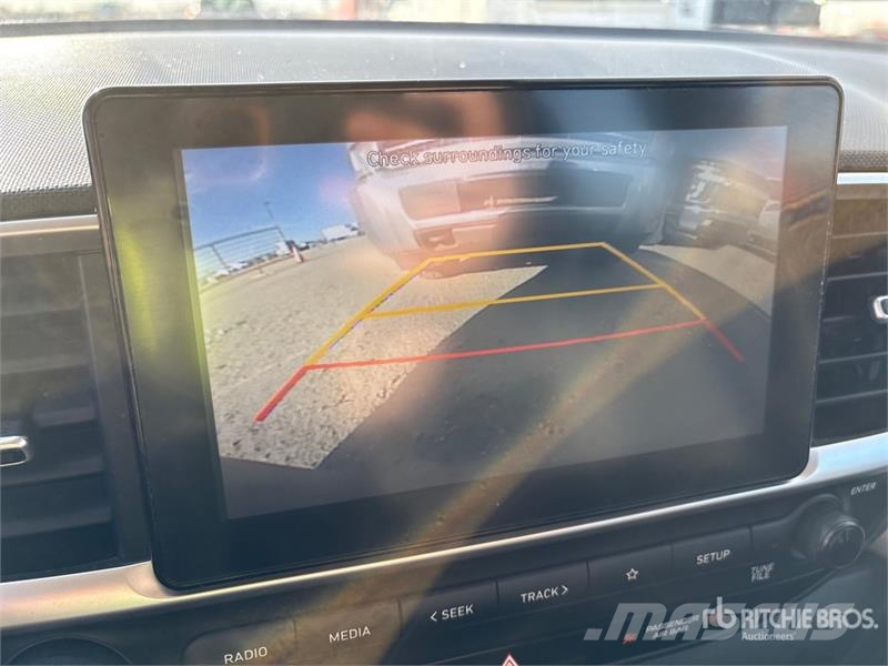 Hyundai Venue 2WD SUV سيارات