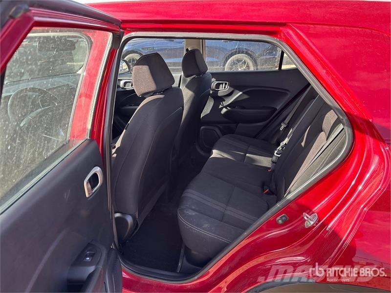 Hyundai Venue 2WD SUV سيارات