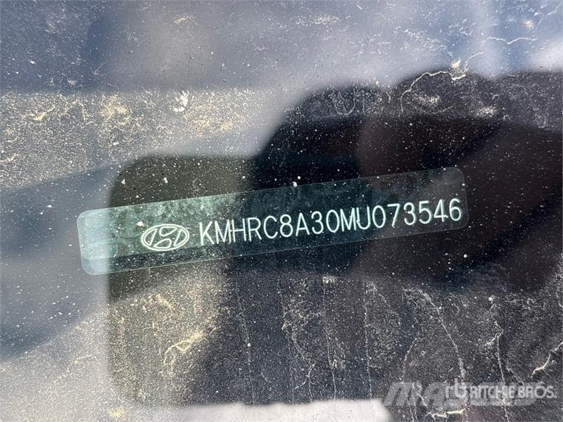 Hyundai Venue 2WD SUV سيارات