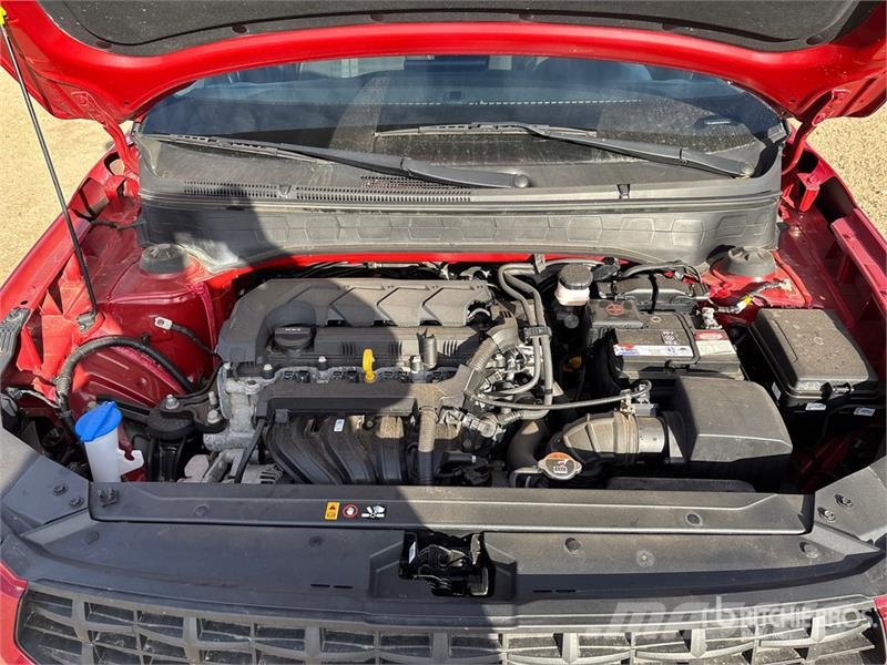 Hyundai Venue 2WD SUV سيارات