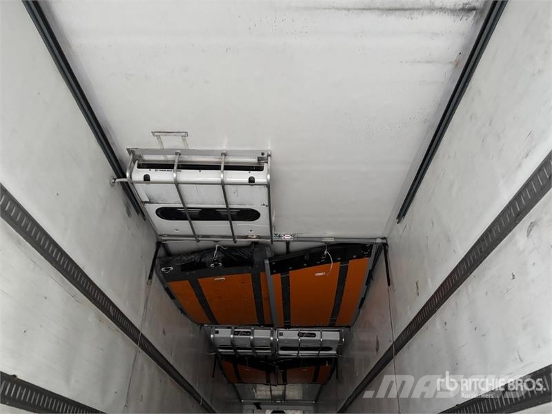 Hyundai VR2530152 - RS 53 ft x 102 in T/A Multi -Temp Refr Kühlauflieger