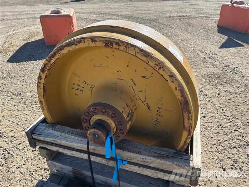  Idler - Fits Cat D11R/T Ďalšie komponenty