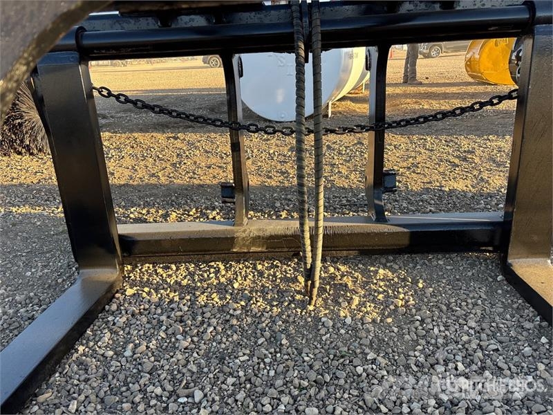 IMAC 70 in Grapple Wheel Loader Forks - Fits Cat IT28/9 Gabeln