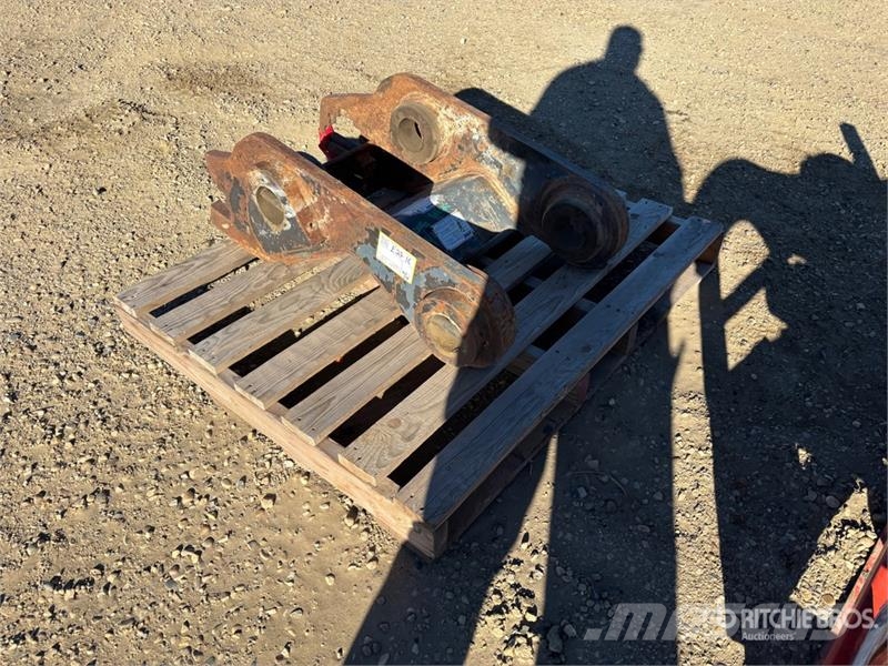 IMAC Excavator Coupler - Fits Komatsu PC300-5 موصلات سريعة