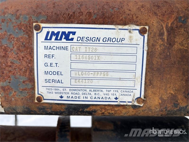IMAC WL040-FPP96 48 in Pipe Wheel Loader Grapple - Fits Griebtuvai