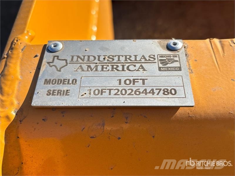 Industrias America 10FT 10 ft Snow Pusher Sniego peiliai ir valytuvai