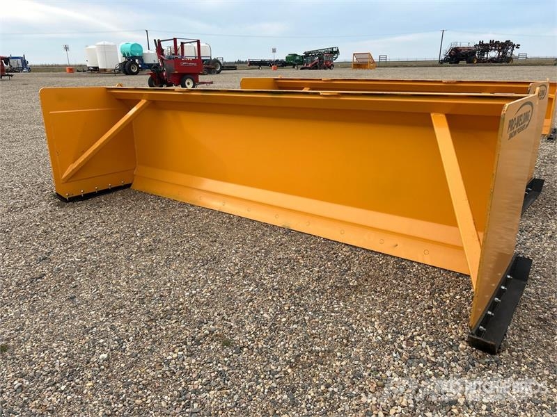 Industrias America 12 ft Snow Pusher (Unused) Снігоочищувальні ножі та плуги