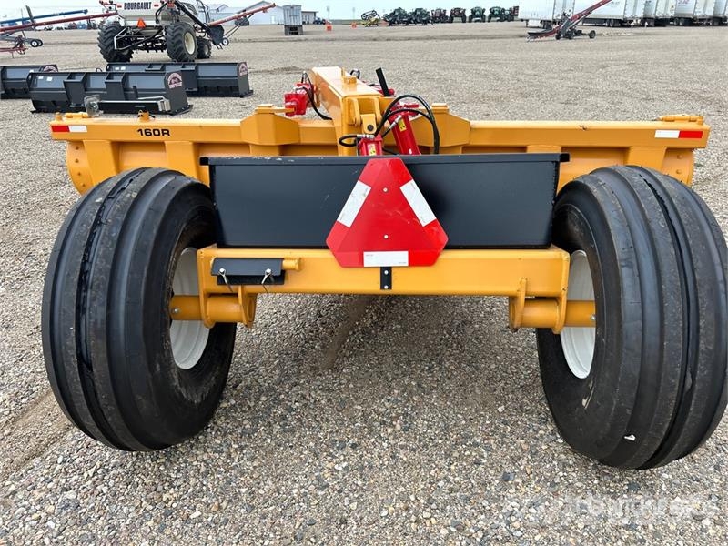 Industrias America 160R 2 Tire Hydraulic 16 ft Pull Scraper (Unused) كاشطات