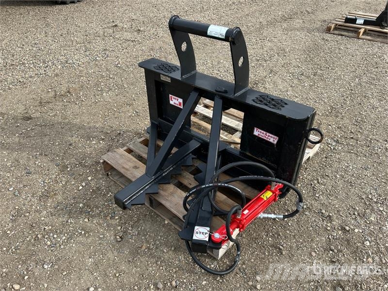 Industrias America 22 in Skid Steer Post Puller (Unused) مكونات أخرى