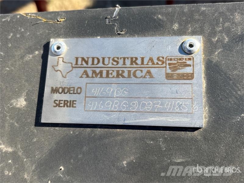 Industrias America 4169BG 108 in General Purpose Grapple Wheel Loader Kašike / Korpe