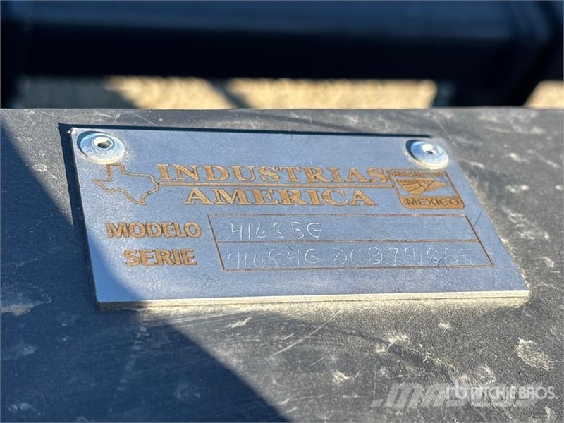 Industrias America 4168BG 96 in Wheel Loader Grapple خطاطيف