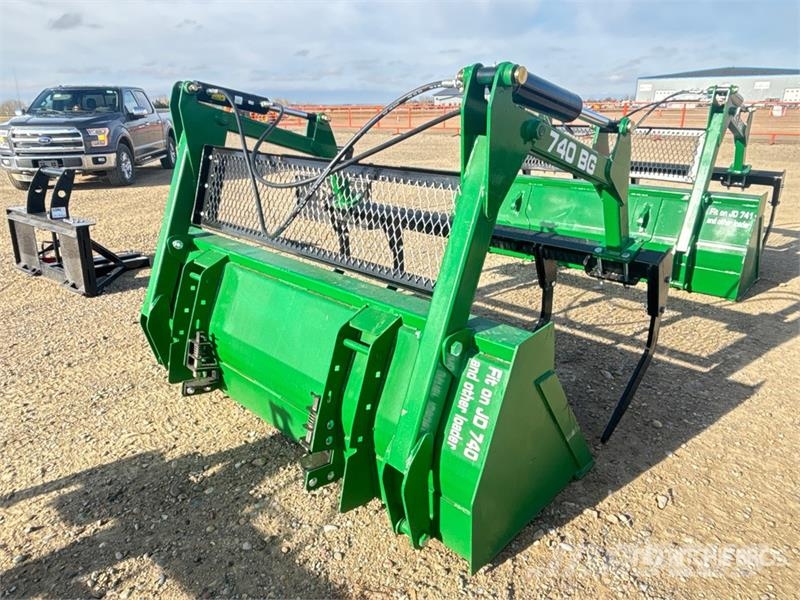 Industrias America 740BG 83 in Ag Tractor Bucket - Fits John Deere 74 Další příslušenství k traktorům