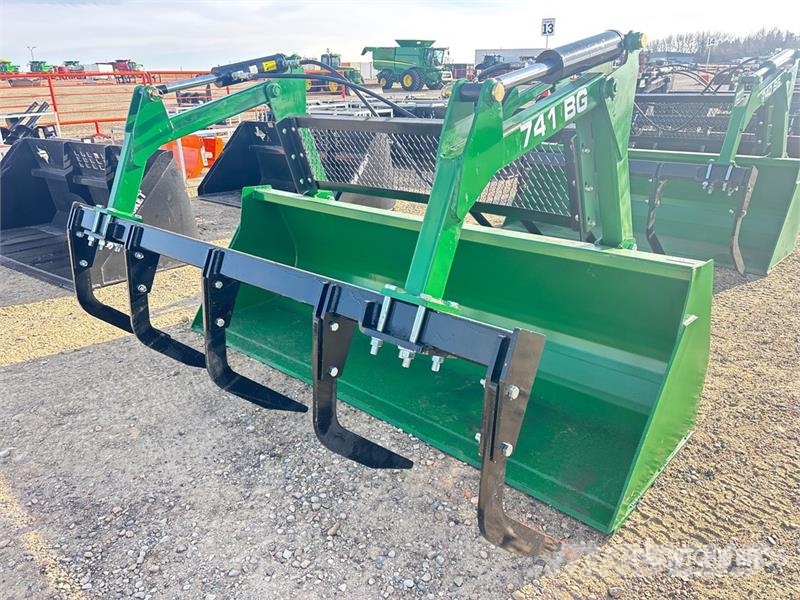Industrias America 741BG 94 in Ag Tractor Bucket - Fits John Deere 74 Další příslušenství k traktorům