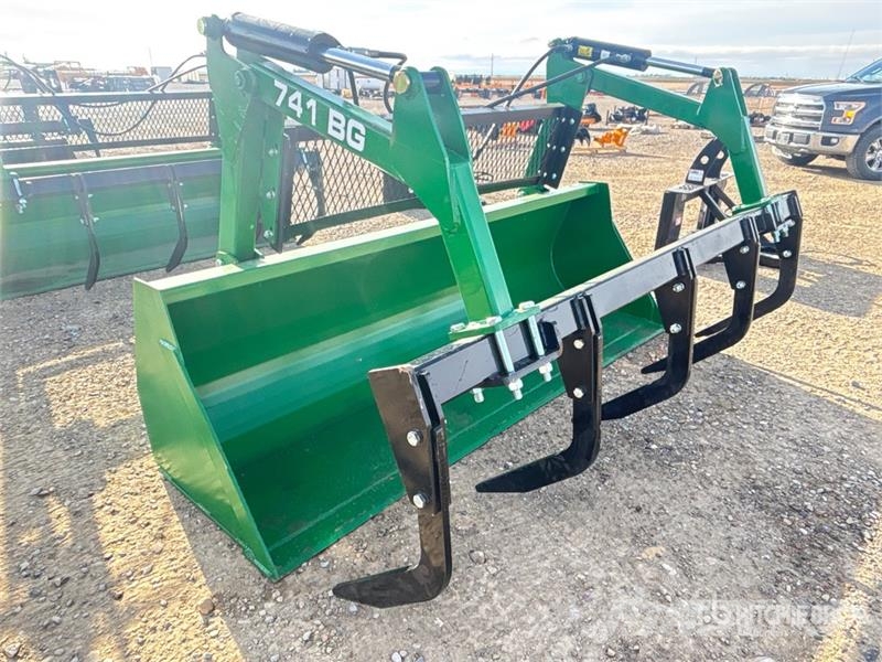 Industrias America 741BG 94 in Ag Tractor Bucket - Fits John Deere 74 Další příslušenství k traktorům