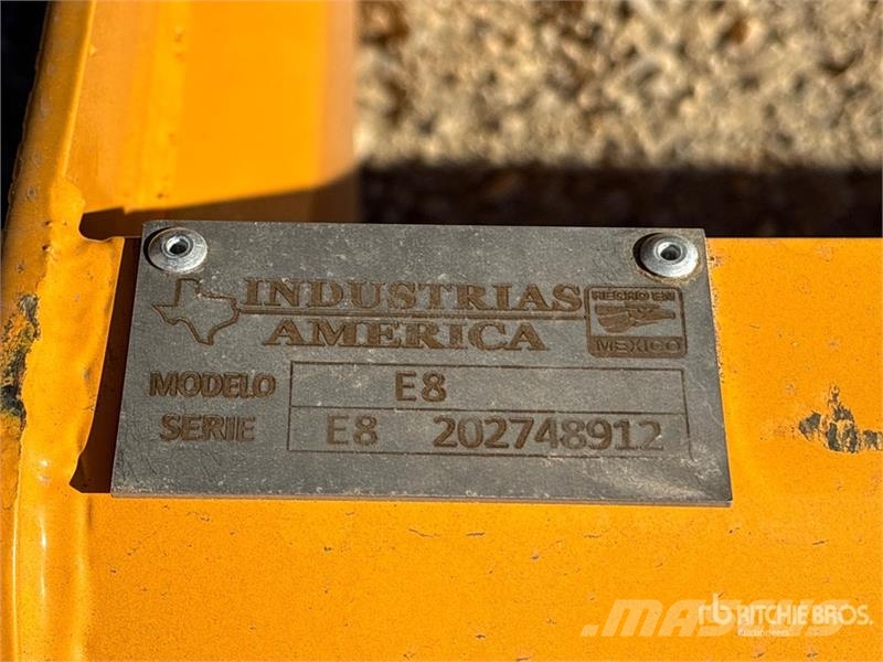 Industrias America 96 in Snow Pusher Sniego peiliai ir valytuvai