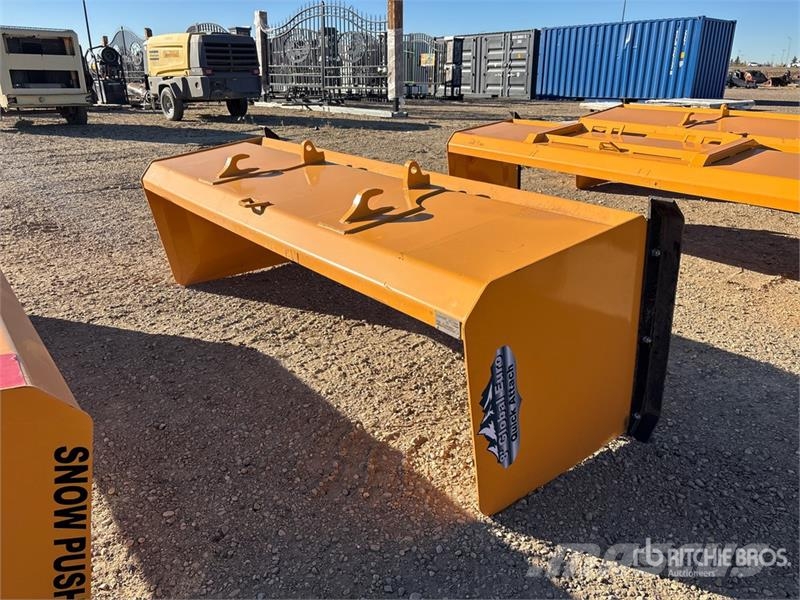 Industrias America 96 in Snow Pusher Sniego peiliai ir valytuvai