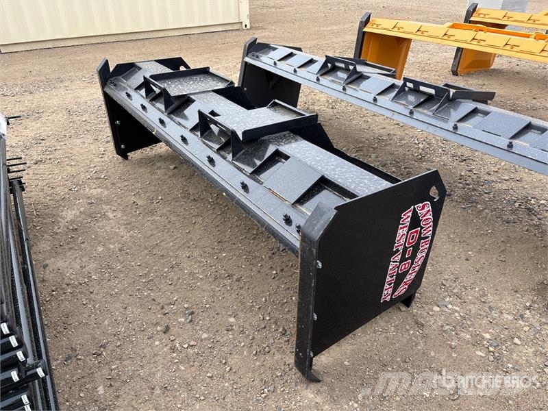 Industrias America D8 96 in Skid Steer Snow Pusher (Unused) حراثات ونصول الجليد