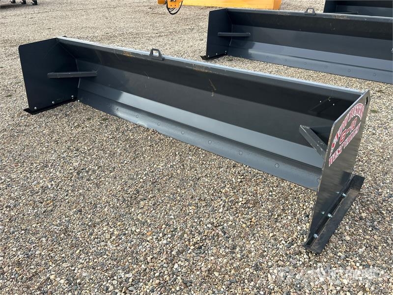 Industrias America G-10 120 in Skid Steer Snow Pusher (Unused) Снігоочищувальні ножі та плуги