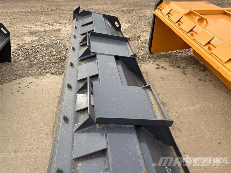 Industrias America G-10 120 in Skid Steer Snow Pusher (Unused) Snežne deske in plugi