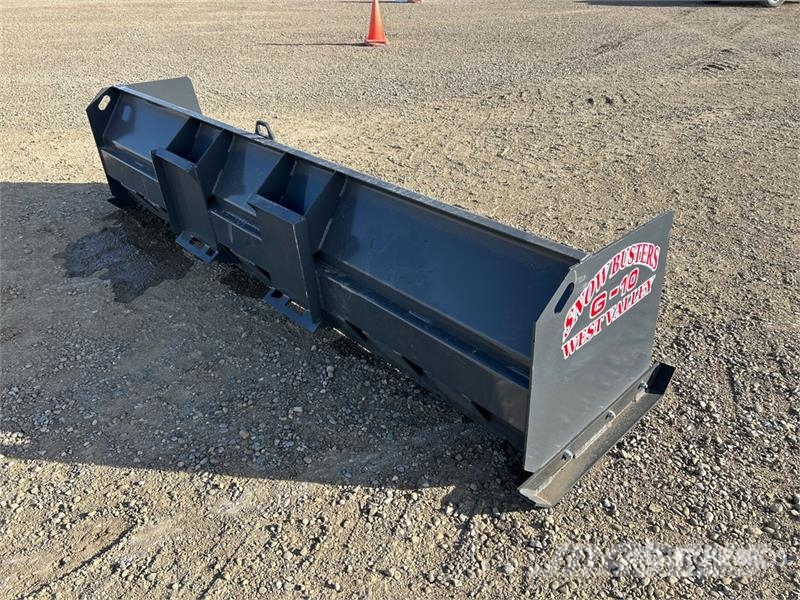 Industrias America G-10 120 in Skid Steer Snow Pusher (Unused) Снігоочищувальні ножі та плуги