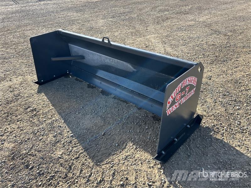 Industrias America G7 84 in Skid Steer Snow Pusher (Unused) Снігоочищувальні ножі та плуги