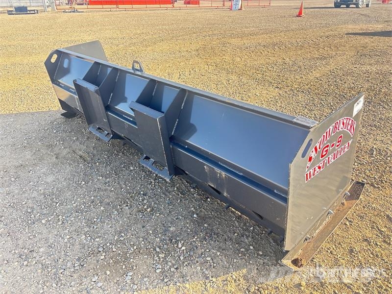 Industrias America G9 108 in Skid Steer Snow Pusher Снігоочищувальні ножі та плуги