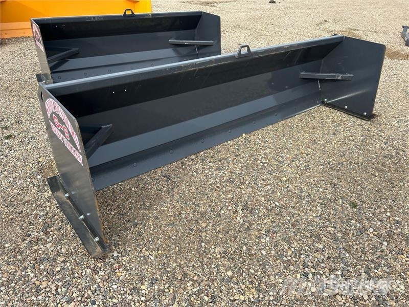 Industrias America G9 108 in Skid Steer Snow Pusher (Unused) Снігоочищувальні ножі та плуги