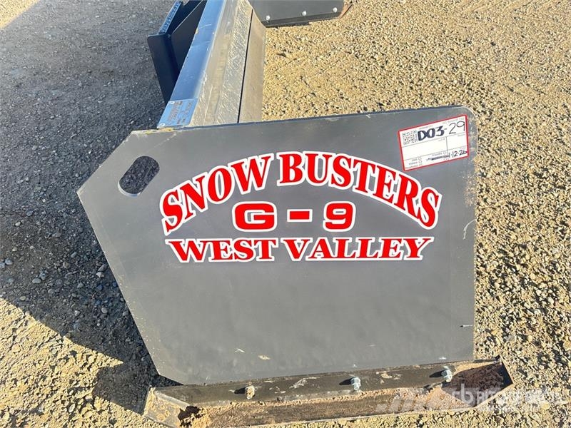 Industrias America G9 108 in Skid Steer Snow Pusher Снігоочищувальні ножі та плуги