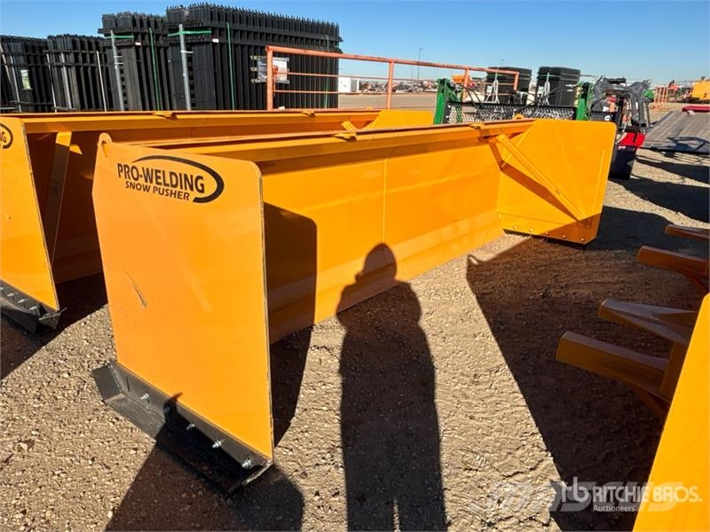 Industrias America J12 144 in Snow Pusher Muut