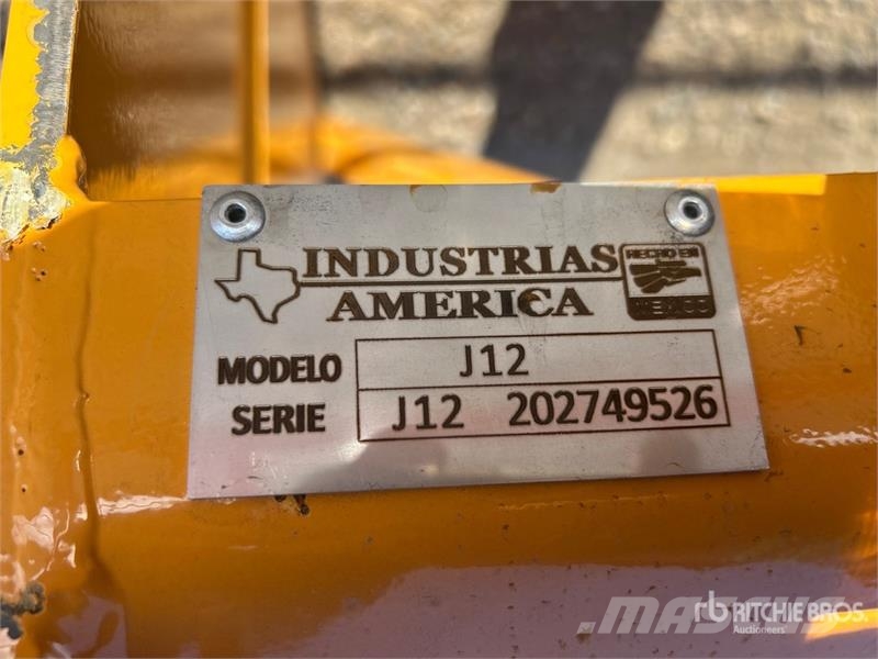 Industrias America J12 144 in Snow Pusher Andre komponenter
