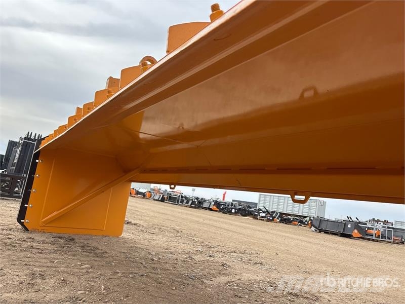 Industrias America J12 12 ft Snow Pusher - Fits Wheel Loader (Unused) Снежные отвалы и плуги