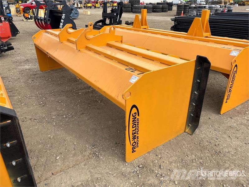 Industrias America J12 12 ft Snow Pusher - Fits Wheel Loader Снежные отвалы и плуги