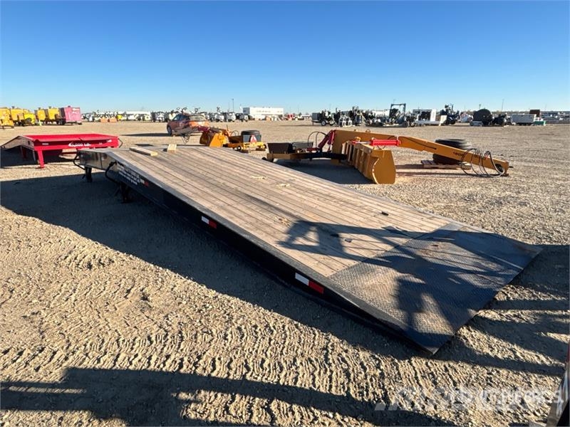 Industrias America R825 26 ft 6 x 8 ft Loading Ramp Muut
