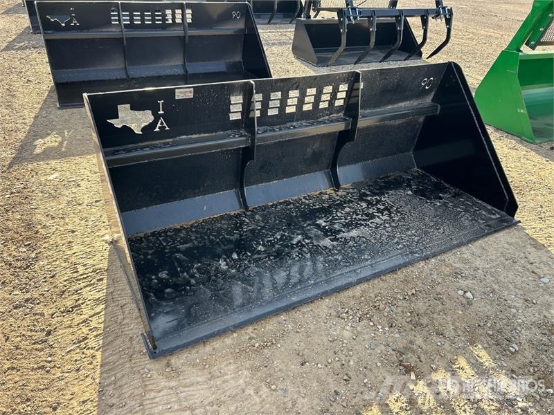 Industrias America S90 90 in Skid Steer Bucket (Unused) Baldes