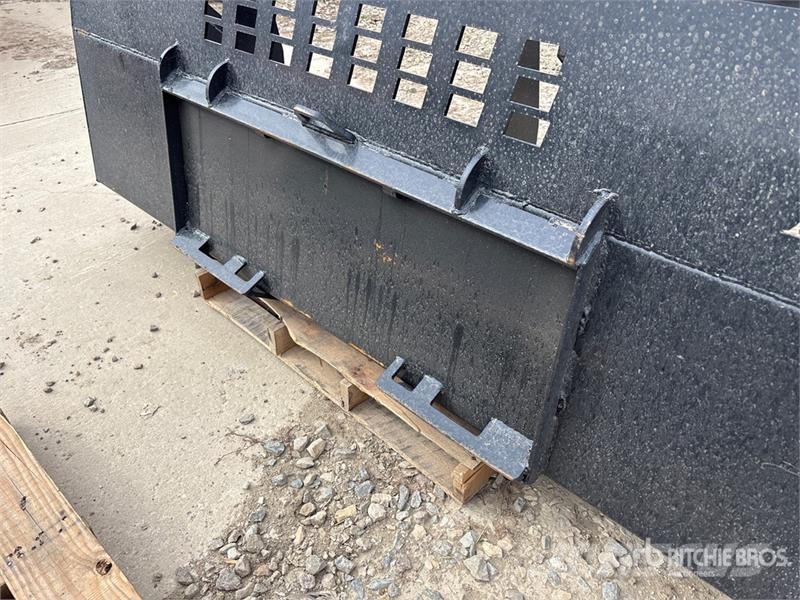 Industrias America S90 90 in Skid Steer Bucket (Unused) Buckets