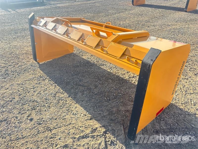 Industrias America SP07 84 in Skid Steer Snow Pusher حراثات ونصول الجليد