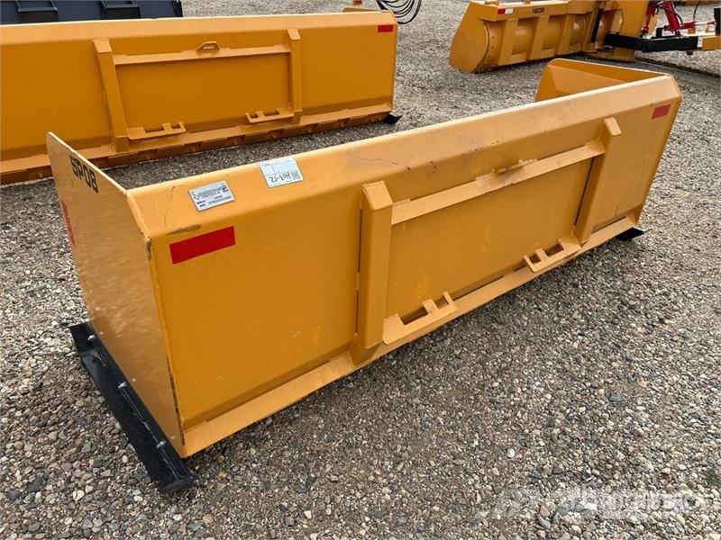 Industrias America SP08 96 in Skid Steer Snow Pusher (Unused) Снігоочищувальні ножі та плуги
