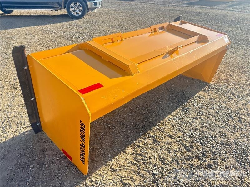 Industrias America SP07 84 in Skid Steer Snow Pusher حراثات ونصول الجليد