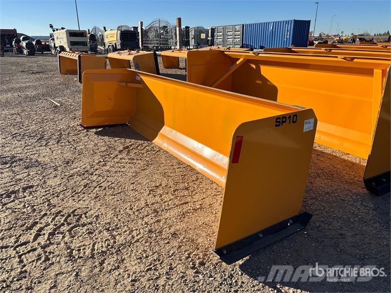Industrias America SP10 120 in Skid Steer Snow Pusher Sniego peiliai ir valytuvai
