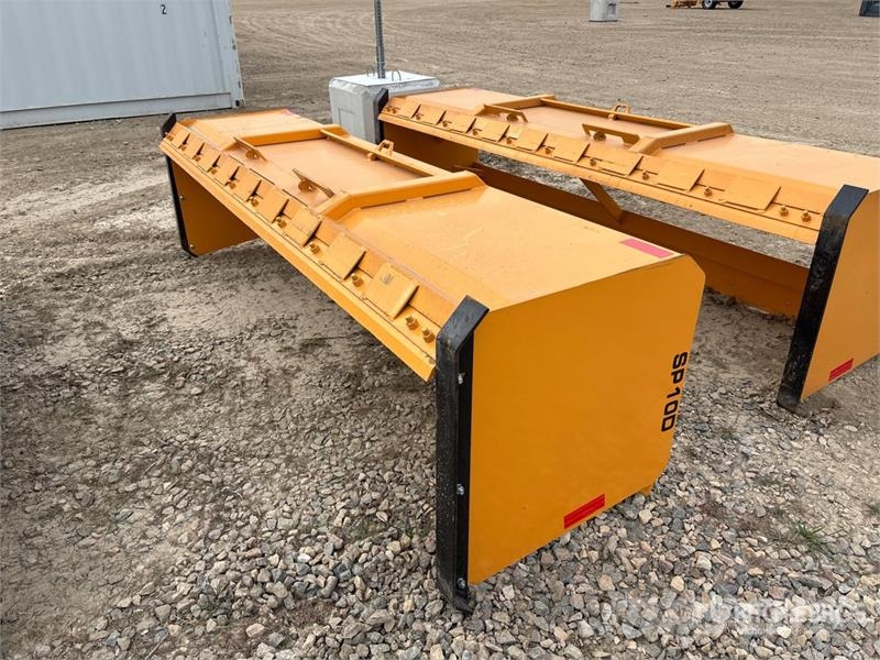 Industrias America SP10D 120 in Skid Steer Snow Pusher (Unused) حراثات ونصول الجليد