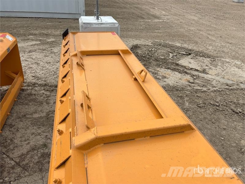 Industrias America SP10D 120 in Skid Steer Snow Pusher (Unused) Snežne deske in plugi