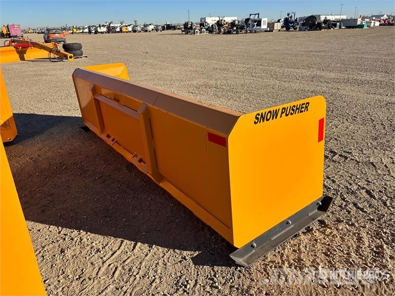 Industrias America SP10 120 in Skid Steer Snow Pusher Sniego peiliai ir valytuvai