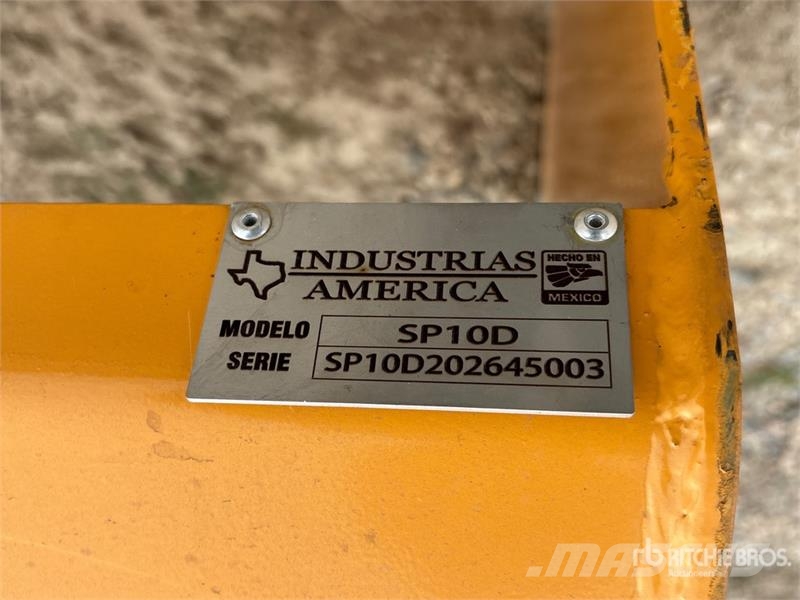 Industrias America SP10D 120 in Skid Steer Snow Pusher (Unused) Snežne deske in plugi