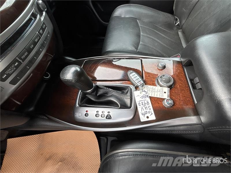 Infiniti JX35 AWD SUV Personbiler