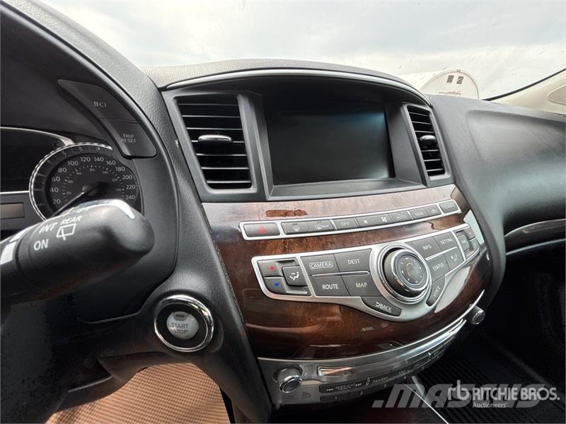 Infiniti JX35 AWD SUV Personbiler