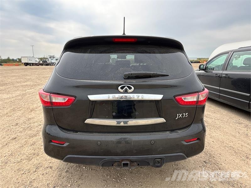 Infiniti JX35 AWD SUV Personbiler