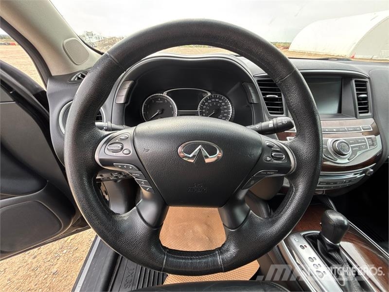 Infiniti JX35 AWD SUV Personbiler